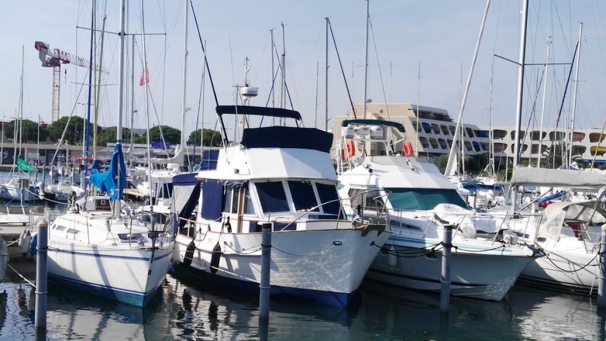 ISLAND GYPSY 30 - 10