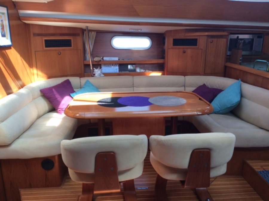 JEANNEAU SUN ODYSSEY 49 DS - 10