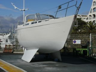THAMES MARINE MIRAGE 37 - 21
