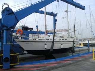 THAMES MARINE MIRAGE 37 - 35