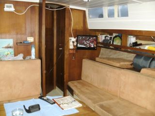 THAMES MARINE MIRAGE 37 - 44