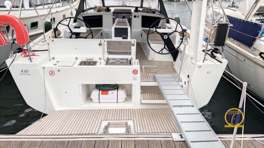 DUFOUR 430 GRAND LARGE - 2