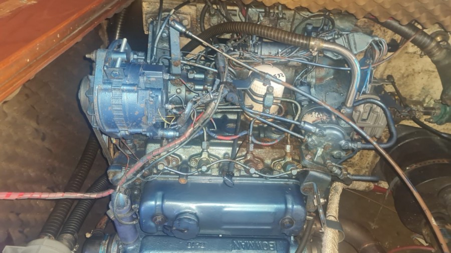 MOODY 419 CC - 41